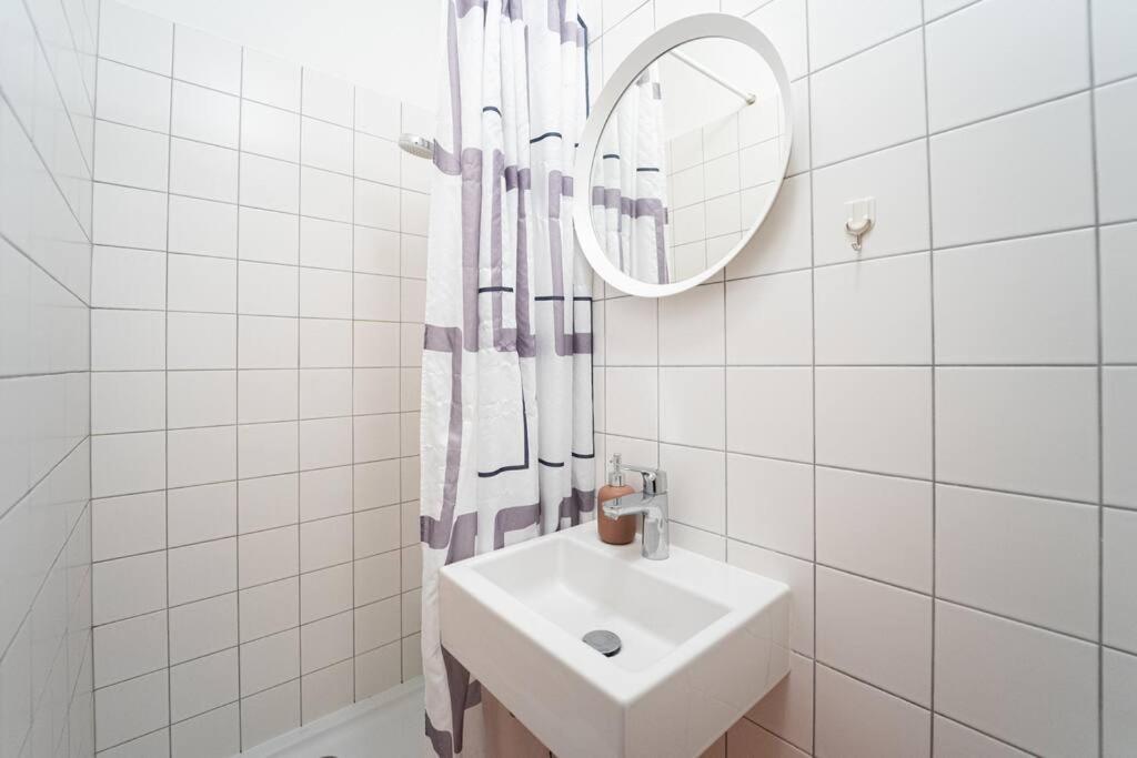 Mini Studio In Masaryk Quarter - Brno Lejlighed Eksteriør billede